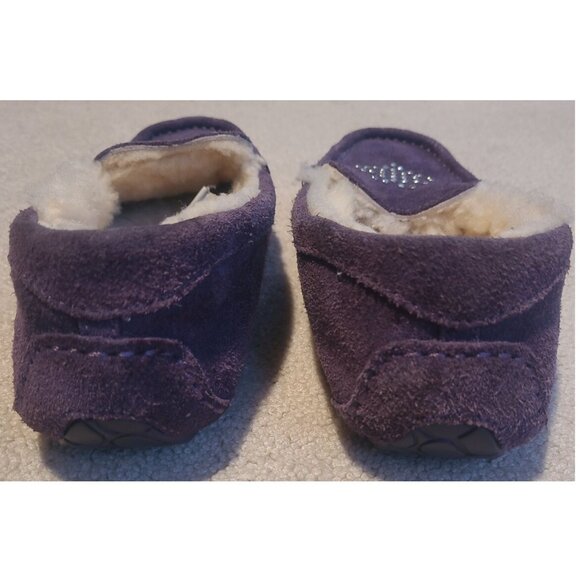 UGG AUSTRALIA MOCCASSINS SLIPPERS ANNMARIE HEART SHOES - Picture 7 of 8